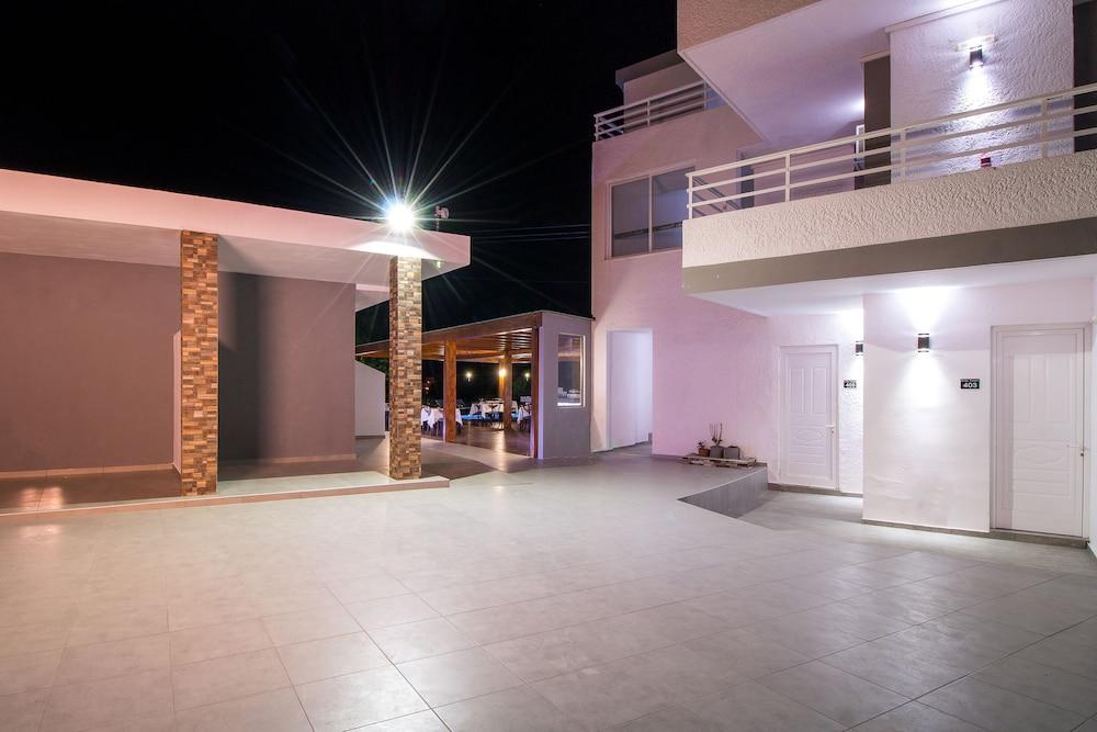 Essential Summer (Adults Only) Faliraki Bagian luar foto